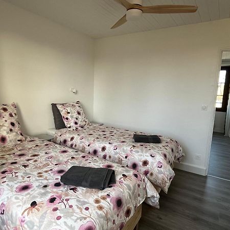 Appartement En Plein Centre Ville Milly-la-Foret Exteriör bild